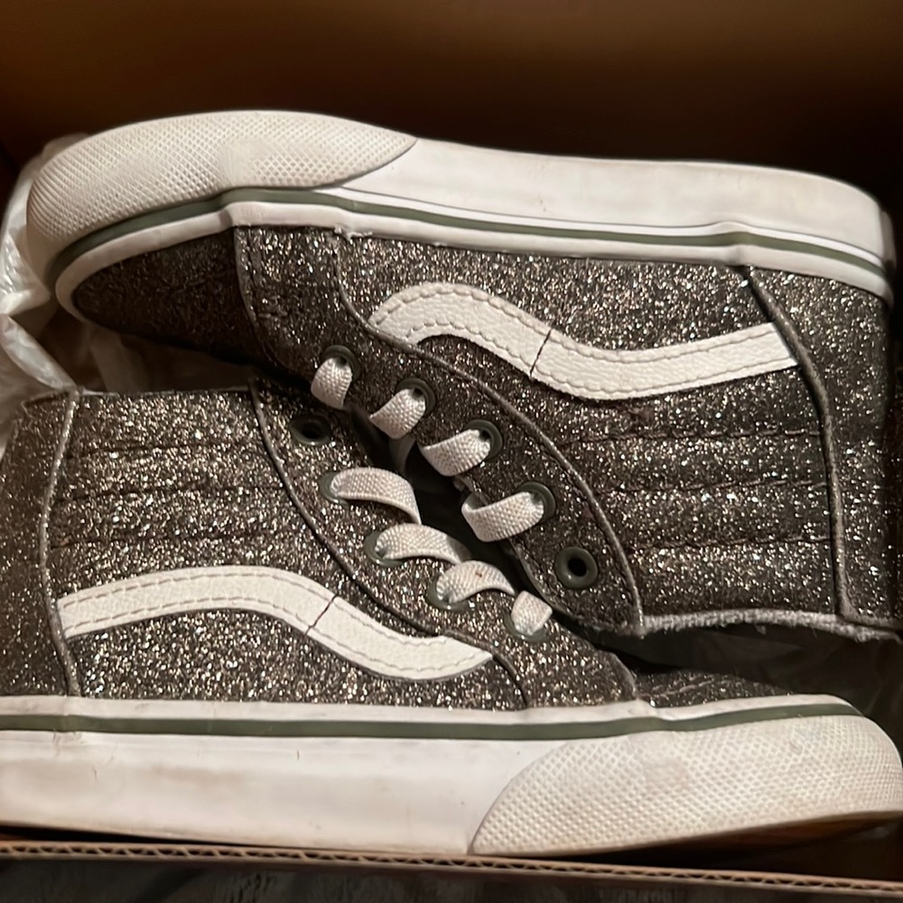 Glitter vans high too